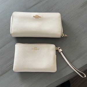 Authentic Coach chalk white large leather wallet & wristlet set!